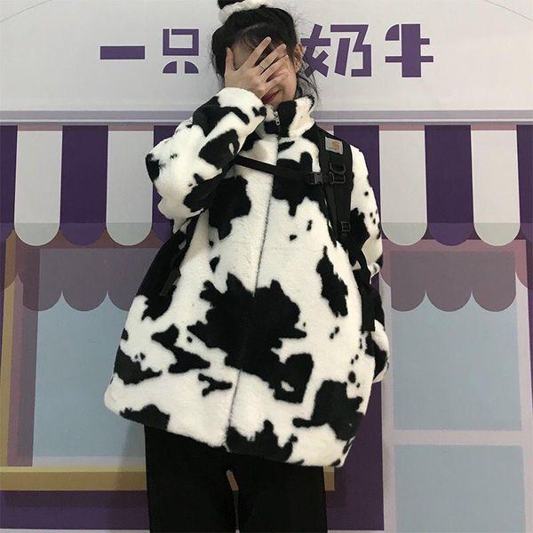 korean version japanese cow moo coat women's winter loose and thickened lamb plush student sweater jackets, Black;brown
korean version japanese cow moo coat women's winter loose and thickened lamb plush student sweater jackets, Black;brown
