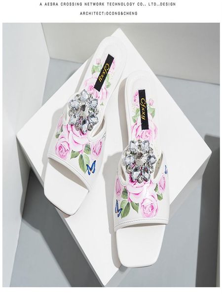 sandals fashion women slides big size 37-42 flower rhinestone thick heel ethnic style embroidery low heeled drag girl, Black
sandals fashion women slides big size 37-42 flower rhinestone thick heel ethnic style embroidery low heeled drag girl, Black
