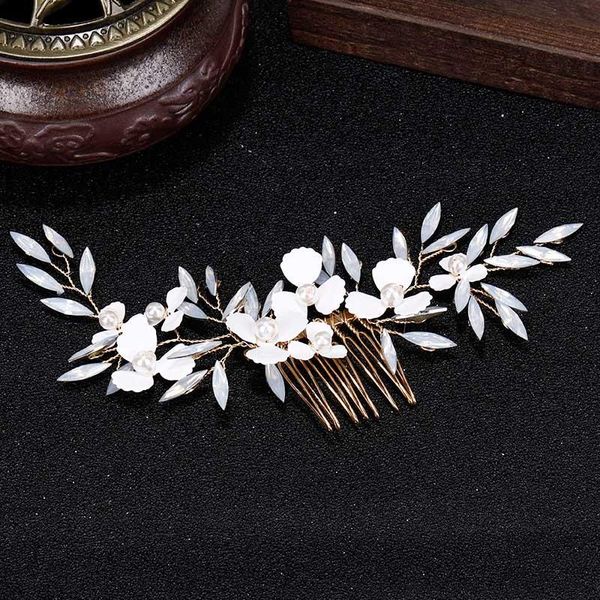 hair clips & barrettes white leaf flower gold comb pearl bridal jewelry handmade wedding accessories women headwear ml, Golden;silver
hair clips & barrettes white leaf flower gold comb pearl bridal jewelry handmade wedding accessories women headwear ml, Golden;silver
