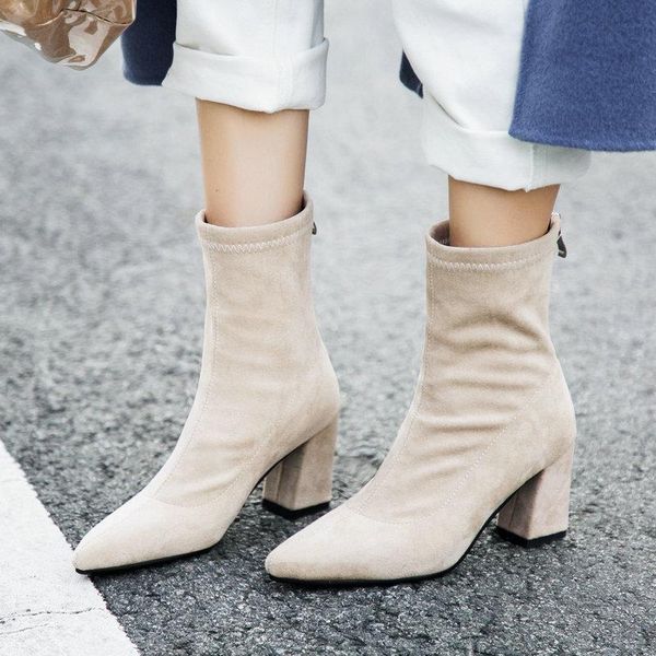 boots 2021 women autumn winter flock leather square high heels ankle zipper pointed toe woman shoes size 43, Black
boots 2021 women autumn winter flock leather square high heels ankle zipper pointed toe woman shoes size 43, Black