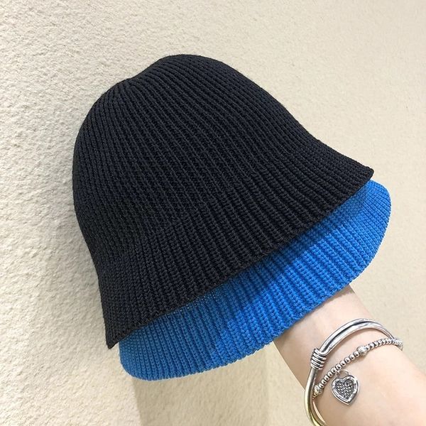 milk silk bucket fisherman's hat, Black;white 
milk silk bucket fisherman's hat, Black;white
