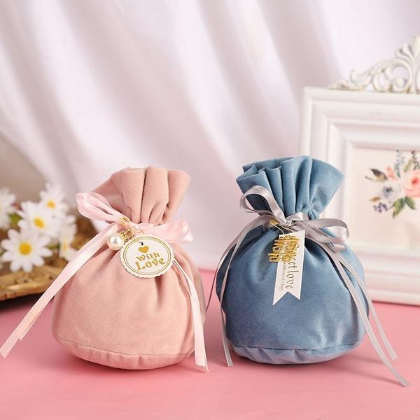 gift wrap 5pcs candy box chinese retro wedding souvenir packaging chocolate storage baby shower navidad party decoration
gift wrap 5pcs candy box chinese retro wedding souvenir packaging chocolate storage baby shower navidad party decoration