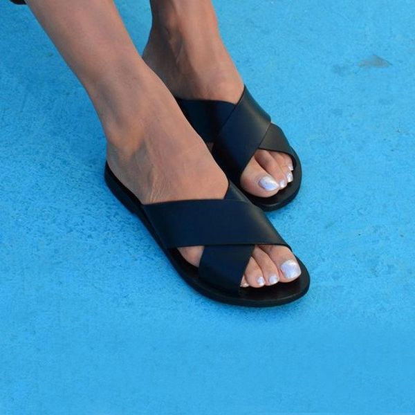 slippers cross-tied outside fashion women low flat with slides solid slip-on crystal elegant summer shoes pu rubber, Black
slippers cross-tied outside fashion women low flat with slides solid slip-on crystal elegant summer shoes pu rubber, Black