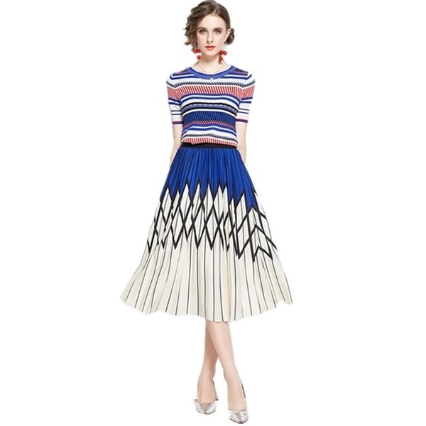 women striped clothing set two piece elegant office lady outfit knitted pullover and midi pleated skirt suit 210525, White
women striped clothing set two piece elegant office lady outfit knitted pullover and midi pleated skirt suit 210525, White