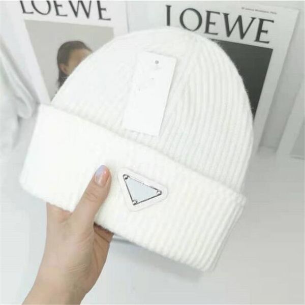 designer mens womens skull hat beanie cap luxury knitted caps ski hats snapback mask fitted winter cashmere casual outdoor hats, Blue;gray
designer mens womens skull hat beanie cap luxury knitted caps ski hats snapback mask fitted winter cashmere casual outdoor hats, Blue;gray
