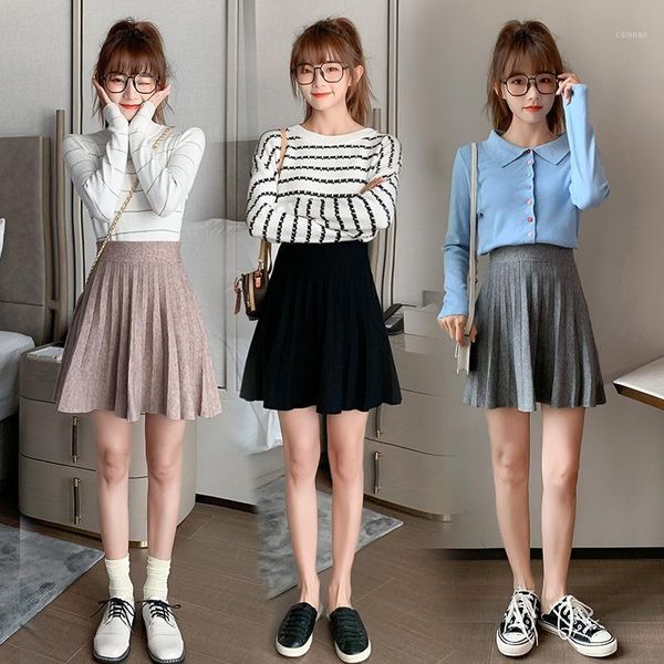 knitted skirt pleated hip short women's fall / winter 2021 high waist a-line wool umbrella ins super fire skirts, Black
knitted skirt pleated hip short women's fall / winter 2021 high waist a-line wool umbrella ins super fire skirts, Black