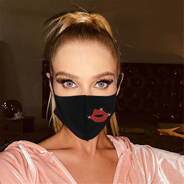 2021 new water drill red lip jewelry mask female yx1406 
2021 new water drill red lip jewelry mask female yx1406