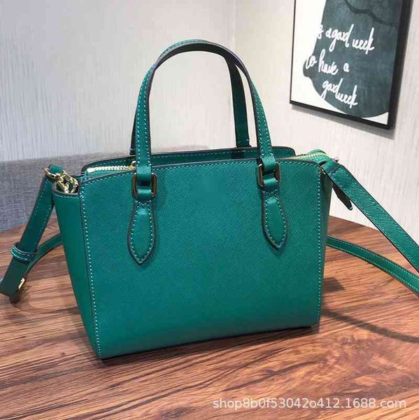 luxury handbags and storage outlet tb smiling face cross grain hand single shoulder messenger bag fashionable leather wo
luxury handbags and storage outlet tb smiling face cross grain hand single shoulder messenger bag fashionable leather wo