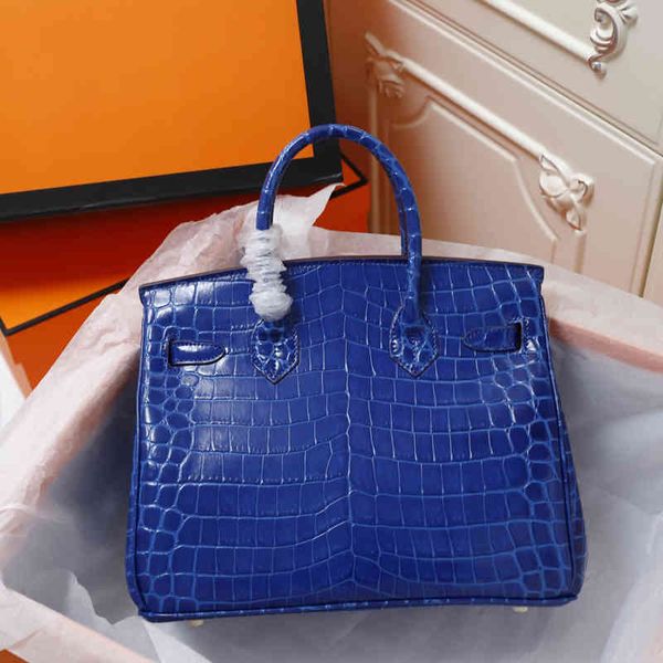 design handbag women's 2021 high-end crocodile grain s fashion luxury single shoulder bag elegant handbag
design handbag women's 2021 high-end crocodile grain s fashion luxury single shoulder bag elegant handbag