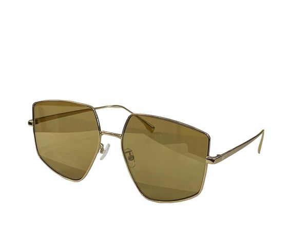sunglasses for men and women summer style 40016u anti-ultraviolet retro plate metal special design full frame square fashion eyeglasses rand, White;black
sunglasses for men and women summer style 40016u anti-ultraviolet retro plate metal special design full frame square fashion eyeglasses rand, White;black