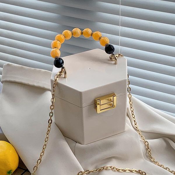 shoulder bags niche design handbags all-match chain bag 2021 fashion messenger mini hand box width: 14cm
shoulder bags niche design handbags all-match chain bag 2021 fashion messenger mini hand box width: 14cm