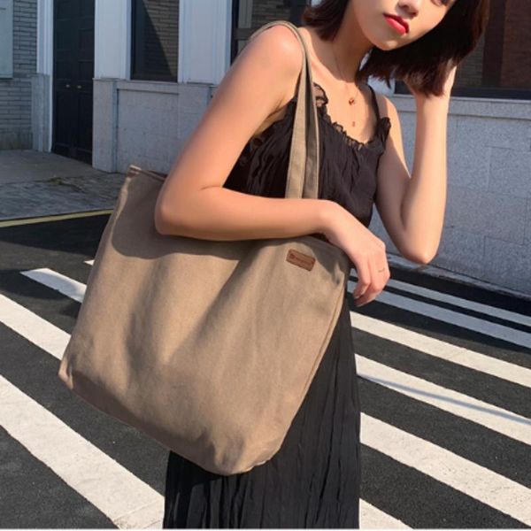 evening bags fashion arrival spring and summer shopping large capacity bag simple designed canvas shoulderbag
evening bags fashion arrival spring and summer shopping large capacity bag simple designed canvas shoulderbag