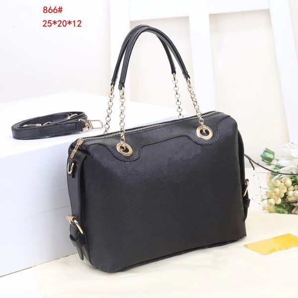 7 colors women messenger cross body chain bag handbag satchel purse cosmetic shoulder
7 colors women messenger cross body chain bag handbag satchel purse cosmetic shoulder