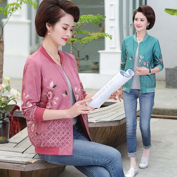 women's jackets 2021 vintage short jacket spring autumn middle-aged and elderly women casual long sleeve printed plus size coats outerw, Black;brown
women's jackets 2021 vintage short jacket spring autumn middle-aged and elderly women casual long sleeve printed plus size coats outerw, Black;brown