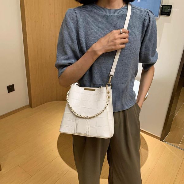 evening bags fashion mini bucket bag luxury design for women 2021 soft pu leather shopping sequined handbag messenger tote day clutches
evening bags fashion mini bucket bag luxury design for women 2021 soft pu leather shopping sequined handbag messenger tote day clutches