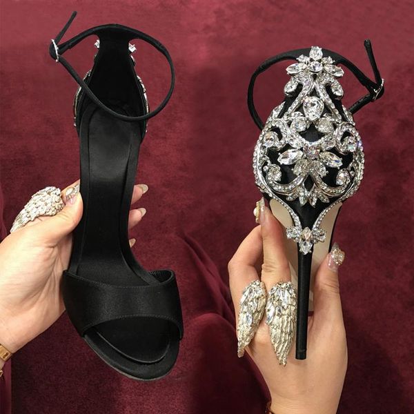 luxury crystal flowers heel ladies sandals fashion black/green satin women peep toe high heels ankle buckle party stiletto
luxury crystal flowers heel ladies sandals fashion black/green satin women peep toe high heels ankle buckle party stiletto