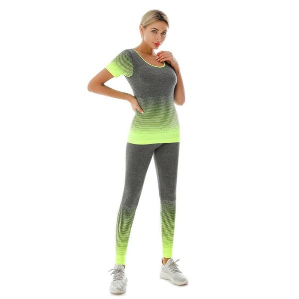yoga outfit women 2pcs seamless fitness suit without chest pad gym sportswear set knitted gradient clothing suits size
yoga outfit women 2pcs seamless fitness suit without chest pad gym sportswear set knitted gradient clothing suits size