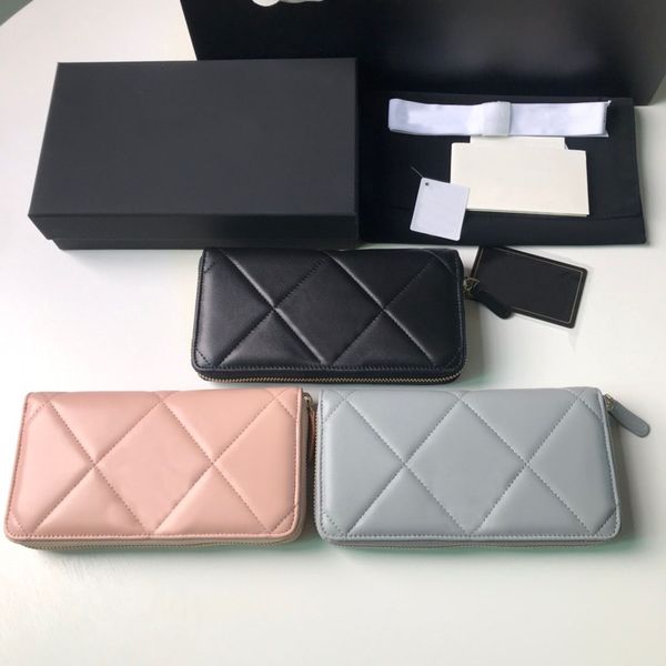 ap1063b classic luxury fashion brand wallet vintage lady brown leather handbag designer chain shoulder bag with box wholesale 113, Red;black
ap1063b classic luxury fashion brand wallet vintage lady brown leather handbag designer chain shoulder bag with box wholesale 113, Red;black
