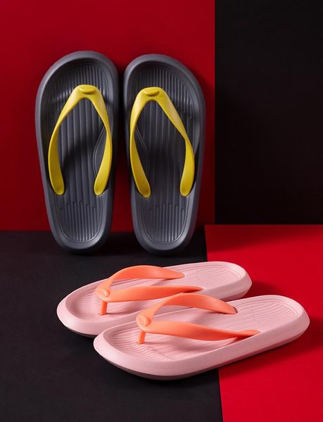 slippers 2021 flip-flops summer men's and women's home indoor outdoor sandals outer, Black
slippers 2021 flip-flops summer men's and women's home indoor outdoor sandals outer, Black
