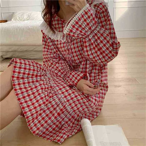 nightwear geometric ruffles retro sweet soft plaid fashion homewear elegant loose nightdress home pajamas 210525, Black;red
nightwear geometric ruffles retro sweet soft plaid fashion homewear elegant loose nightdress home pajamas 210525, Black;red