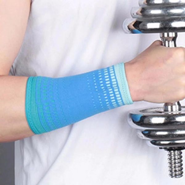 wrist support breathable volleyball basketball nylon knit weight lifting sports sweat bands wristband compression protective, Black;red
wrist support breathable volleyball basketball nylon knit weight lifting sports sweat bands wristband compression protective, Black;red