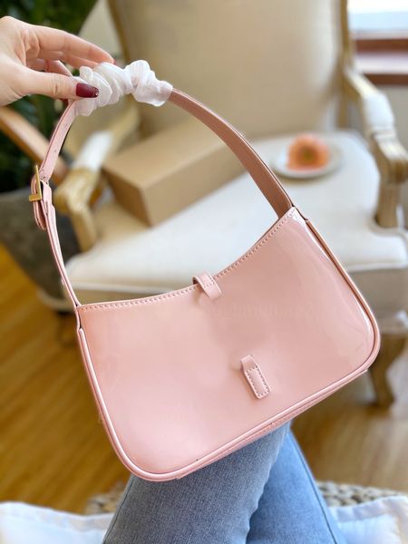 designer bags 2022 women hobo bags armpit shoulder bag adjustable stra handbag luxury handbags patent leatherpurses wallets
designer bags 2022 women hobo bags armpit shoulder bag adjustable stra handbag luxury handbags patent leatherpurses wallets
