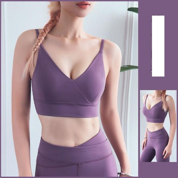 gym clothing seamless high impact padded yoga bra athletic fitness shockproof workout sports push up gather underwear, White;black 
gym clothing seamless high impact padded yoga bra athletic fitness shockproof workout sports push up gather underwear, White;black