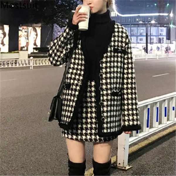houndstooth vintage two piece sets outfits women autumn cardigan and mini skirt suits elegant ladies fashion 2 piece sets 211108, White
houndstooth vintage two piece sets outfits women autumn cardigan and mini skirt suits elegant ladies fashion 2 piece sets 211108, White
