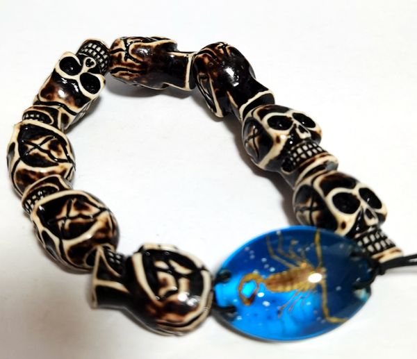 men bracelet real scorpion skull punk rock hip hop for biker male boyfriend jewelry creativity gift, Black
men bracelet real scorpion skull punk rock hip hop for biker male boyfriend jewelry creativity gift, Black