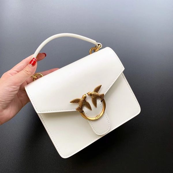 swallow 2021 spring and summer new mini square single shoulder messenger handbag female flying bird chain storage bags
swallow 2021 spring and summer new mini square single shoulder messenger handbag female flying bird chain storage bags