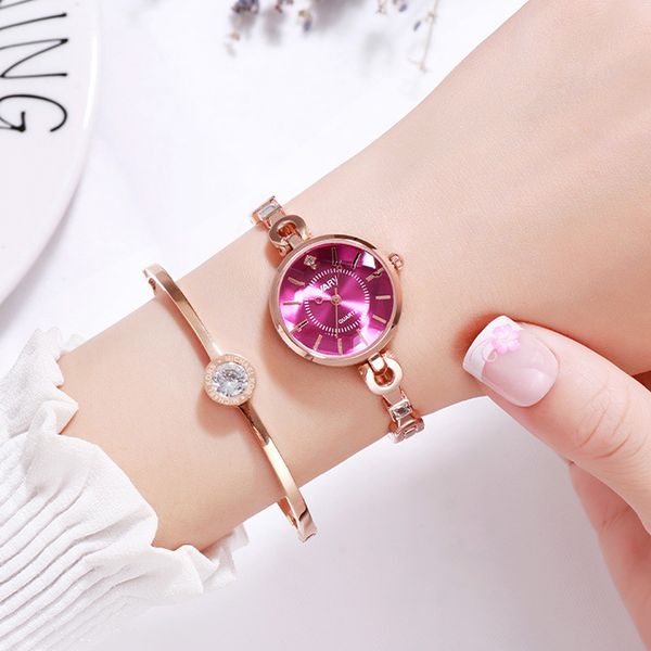 luxury women alloy rose gold wristwatches fashion ladies quartz wristwatch stainless steel band female watch feminino gifts for girlfriend, Slivery;brown
luxury women alloy rose gold wristwatches fashion ladies quartz wristwatch stainless steel band female watch feminino gifts for girlfriend, Slivery;brown