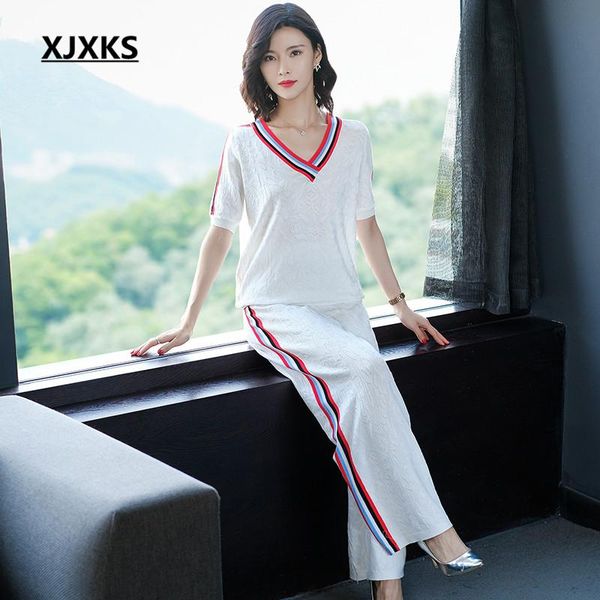 women's tracksuits xjxks fashion v-neck women two-piece set 2021 summer autumn short-sleeved + elastic waist nine-point pants, Gray
women's tracksuits xjxks fashion v-neck women two-piece set 2021 summer autumn short-sleeved + elastic waist nine-point pants, Gray