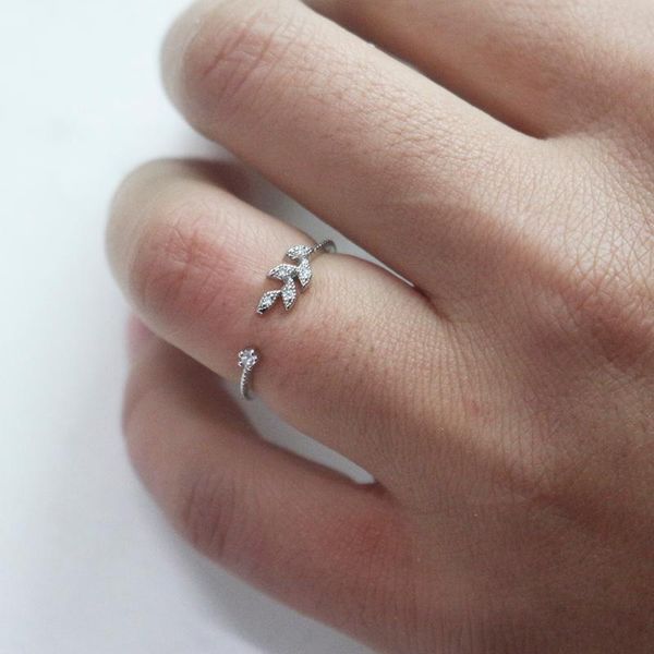 korean platinum plating olive leaf rings for women exquisite cz zircon stone adjustable open ring bridal engagement finger wedding, Slivery;golden
korean platinum plating olive leaf rings for women exquisite cz zircon stone adjustable open ring bridal engagement finger wedding, Slivery;golden