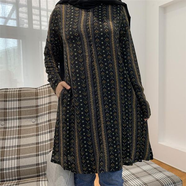 ethnic clothing long shirts muslim women fashion women's plus size shirt arab ramadan double pocket blouses & sleeve, Red
ethnic clothing long shirts muslim women fashion women's plus size shirt arab ramadan double pocket blouses & sleeve, Red