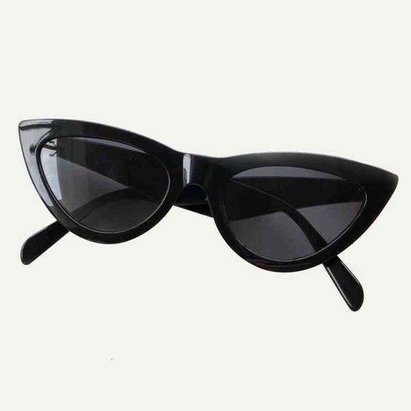 small cat eye frame sunglasses women 2019 summer style candy color cute sun glasses fashion brand shades with box, White;black
small cat eye frame sunglasses women 2019 summer style candy color cute sun glasses fashion brand shades with box, White;black