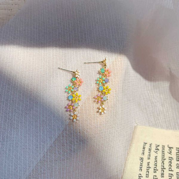 925 silver needle fashion candy color flower earrings temperament show face thin tassel net red earrings color diamond earrings
925 silver needle fashion candy color flower earrings temperament show face thin tassel net red earrings color diamond earrings