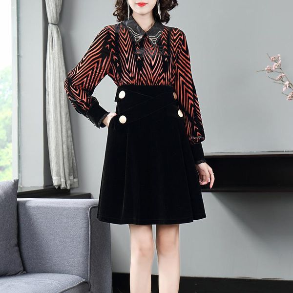 casual dresses 20 european and american ladies small lapel velvet abstract pattern lantern sleeve fashion fake two piece dress 202606, Black;gray
casual dresses 20 european and american ladies small lapel velvet abstract pattern lantern sleeve fashion fake two piece dress 202606, Black;gray