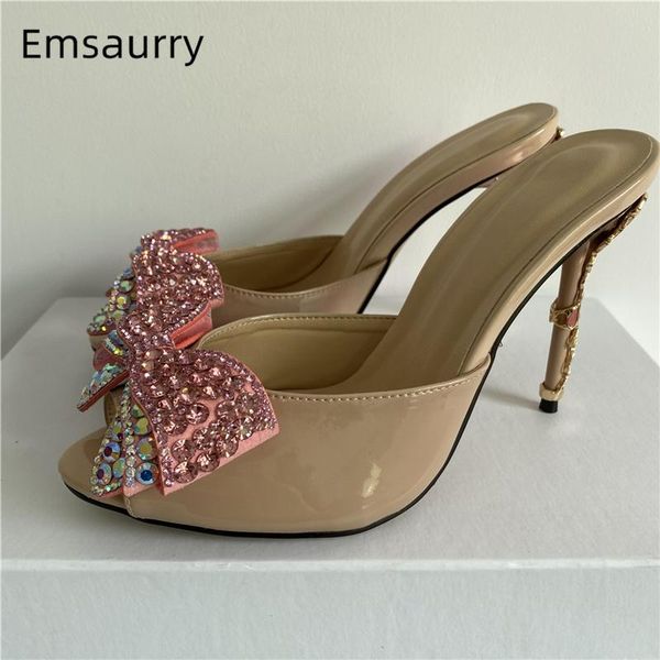 luxury diamond butterfly-knot runway mules lady metal petal decor high heels peep toe slingbacks patent leather sandals women dress shoes, Black
luxury diamond butterfly-knot runway mules lady metal petal decor high heels peep toe slingbacks patent leather sandals women dress shoes, Black