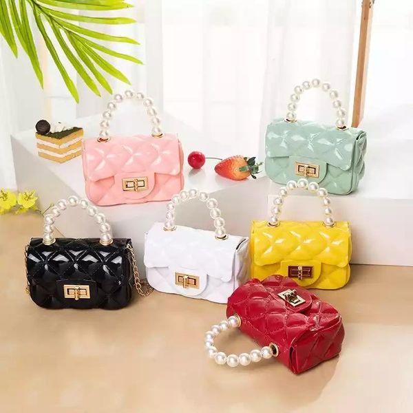 women mini handbag fashion shoulder messenger chain bag girl pvc jelly rhombus small square elegant pearl crossbody bags
women mini handbag fashion shoulder messenger chain bag girl pvc jelly rhombus small square elegant pearl crossbody bags
