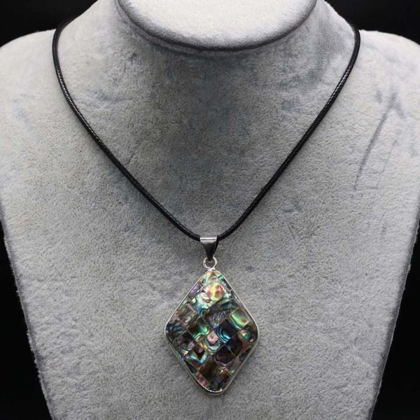 pendant necklaces natural abalone shell necklace retro rhombus temperament for women men casual charm jewelry gifts 33x48mm, Silver
pendant necklaces natural abalone shell necklace retro rhombus temperament for women men casual charm jewelry gifts 33x48mm, Silver