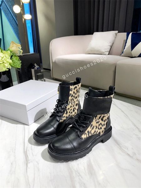 casual shoes man woman sneaker lace-up mixed colors fashion lace up grandpa trainer designer shoes size35-40, Black;red
casual shoes man woman sneaker lace-up mixed colors fashion lace up grandpa trainer designer shoes size35-40, Black;red