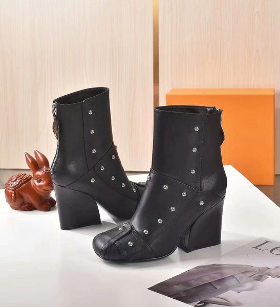 women major ankle long boots fashion lace up platform leather martin boot r ladies letter print winter overknee booties shoes 185, Black
women major ankle long boots fashion lace up platform leather martin boot r ladies letter print winter overknee booties shoes 185, Black