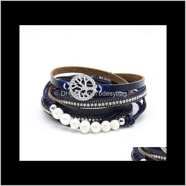 charm jewelry fashion bohemian multiple layer leather for women pearl of fresh water charms wrap bracelets femme jewelry drop delivery 2021, Golden;silver
charm jewelry fashion bohemian multiple layer leather for women pearl of fresh water charms wrap bracelets femme jewelry drop delivery 2021, Golden;silver