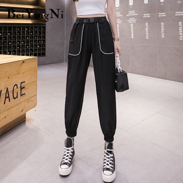 casual sport pants female summer belt reflective high waist cargo women streetwear joggers white trousers 210427, Black;white
casual sport pants female summer belt reflective high waist cargo women streetwear joggers white trousers 210427, Black;white