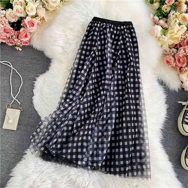 fashion color-blocking checkered gauze large-line a-line skirt, high waist and thin elastic pleated midi skirt uk952 210506, Black
fashion color-blocking checkered gauze large-line a-line skirt, high waist and thin elastic pleated midi skirt uk952 210506, Black