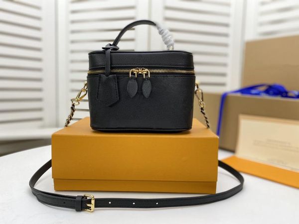 evening bags 2021 women casual luxury classic cosmetic bag genuine leather handbag selling all-match armpit shoulder
evening bags 2021 women casual luxury classic cosmetic bag genuine leather handbag selling all-match armpit shoulder