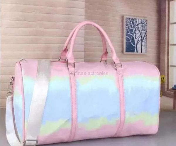 cm large-capacity female travel bag famous classical 53 designer selling high-quality men's one-shoulder duffel bag
cm large-capacity female travel bag famous classical 53 designer selling high-quality men's one-shoulder duffel bag