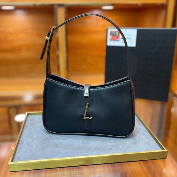 21ss women shoulder bags letter hasp glossy/crocodile pattern designers ladies underarm bags with box
21ss women shoulder bags letter hasp glossy/crocodile pattern designers ladies underarm bags with box