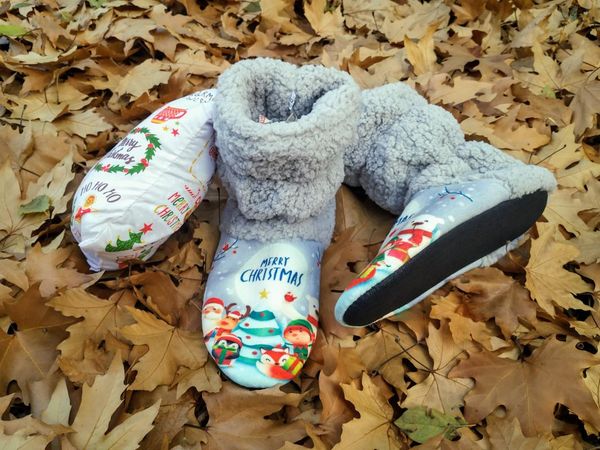 christmas konseptli women panduf-pillow gift-limited edition slippers, Black