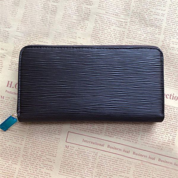latest mens wallets classic men bag stripes textured multiple bifold short small wallet with box all colour
latest mens wallets classic men bag stripes textured multiple bifold short small wallet with box all colour